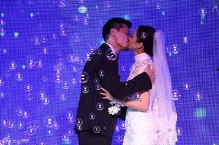 明星婚礼热吻腾讯,热吻画面引网友热议，腾讯全程记录